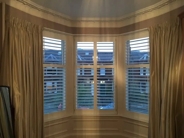 Bay Window Cassells 221116