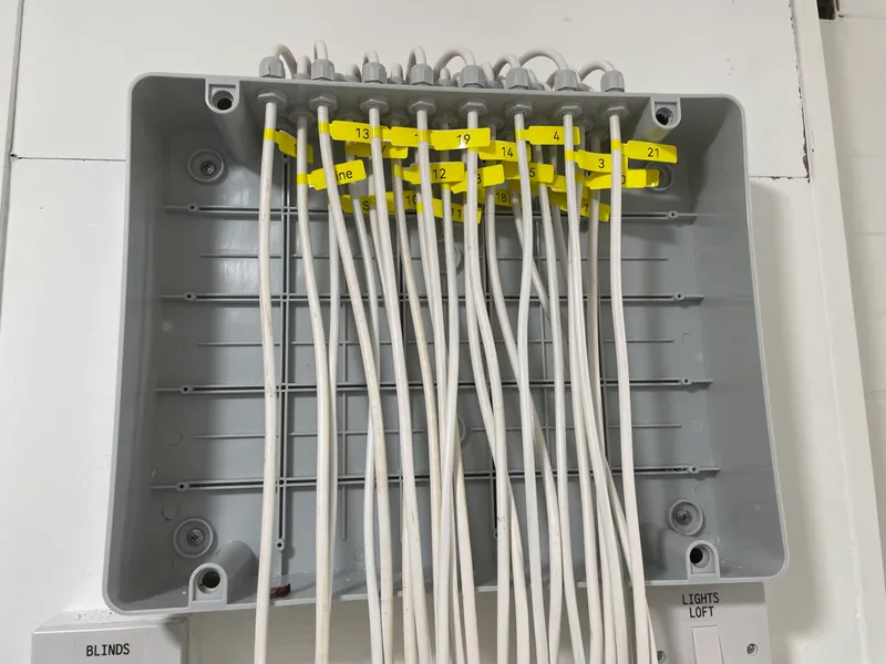 The Scottish Shutter Company Motorised Blinds Power Distribution Box 3