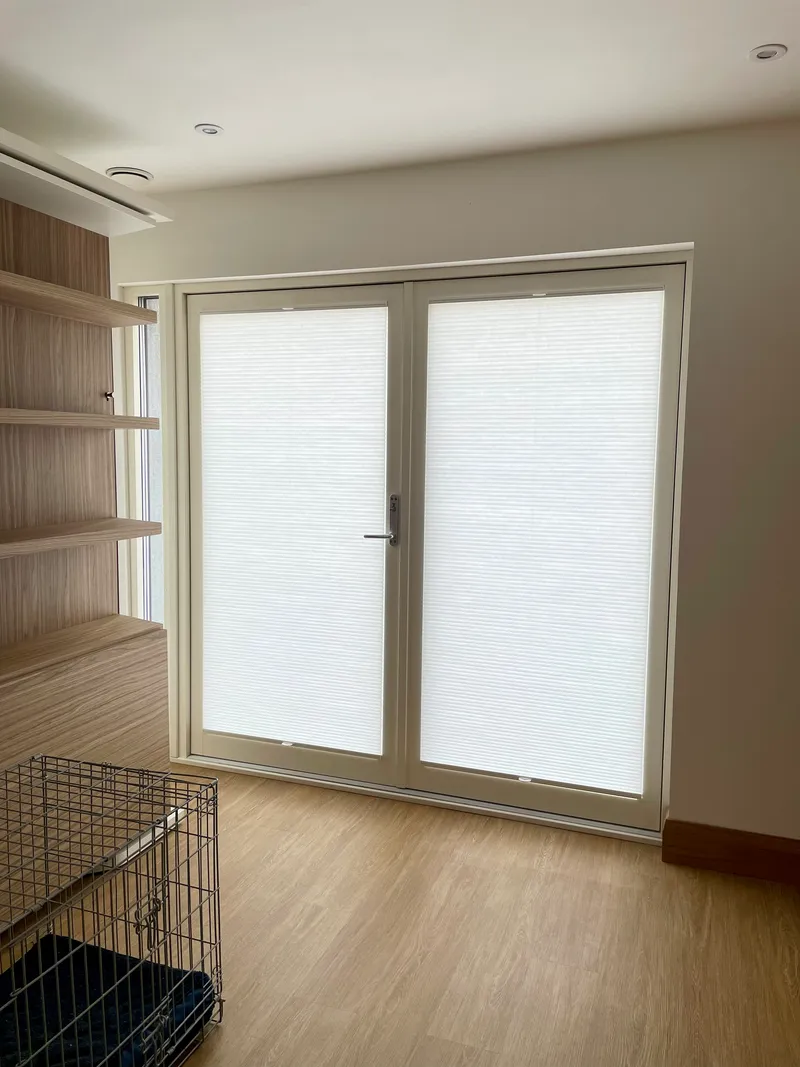 Glass Mounted Tru-Fit Duette Blinds with No Frame for Tilt & Turn Windows 2