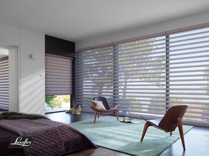 Luxaflex Pirouette PowerView Satin in a Bedroom