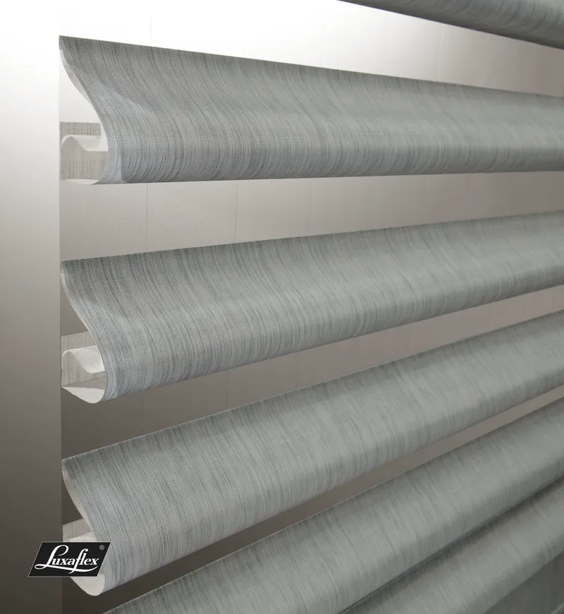 Luxaflex Pirouette ClearView Apollo Fabric