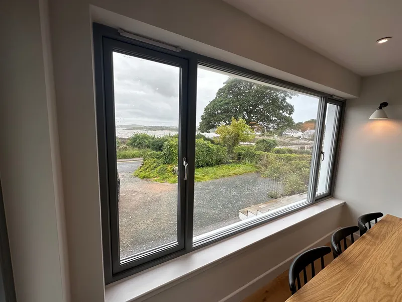 Picture Window 2 - Dumfries