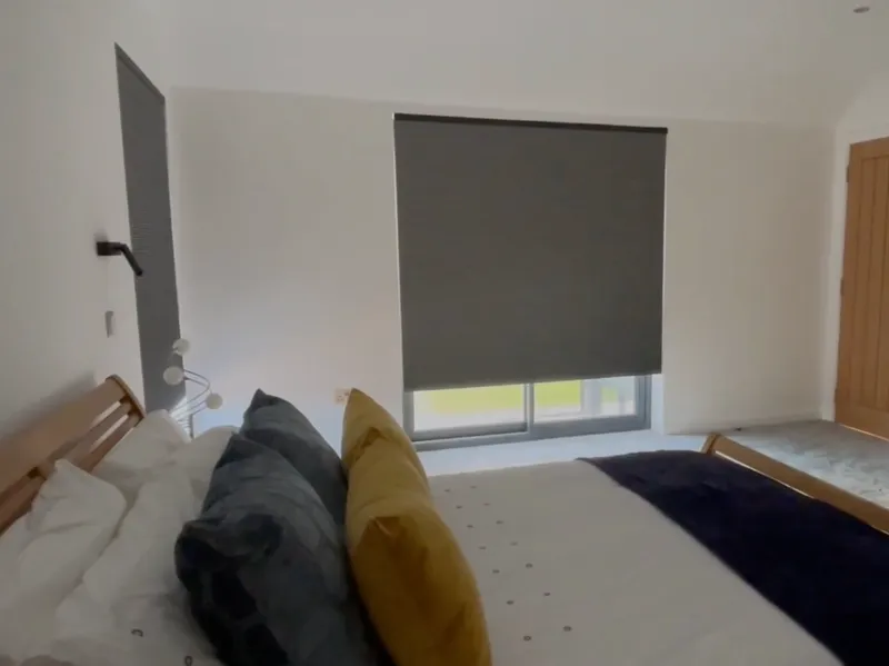 Motorised, Room-Darkening, Duette Blinds 1