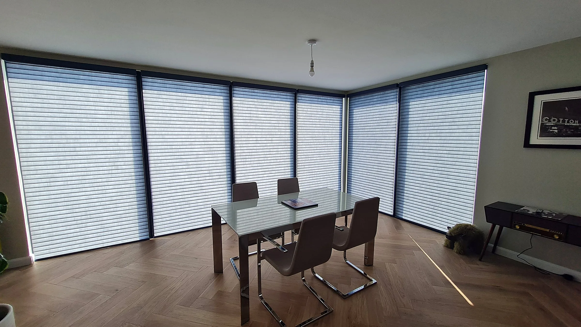 Silhouette blinds on dining room windows
